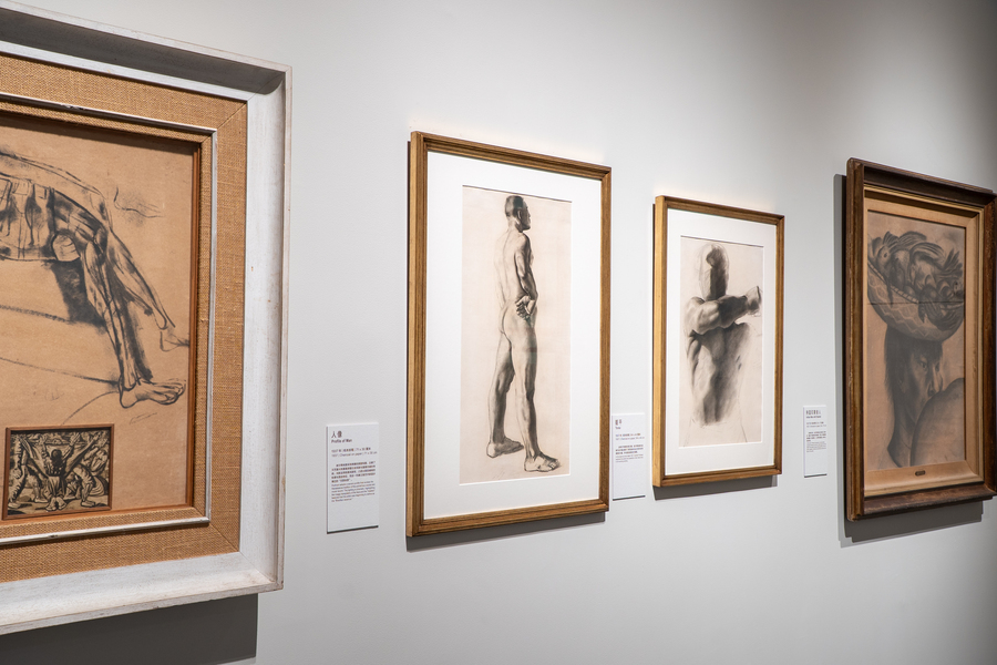 Montagem da Exposição O Brasil de Portinari no Museu Nacional da China