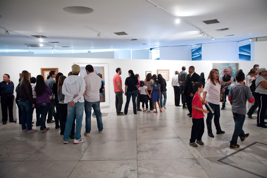 Exposição Guerra e Paz, de Portinari no  Memorial da América Latina