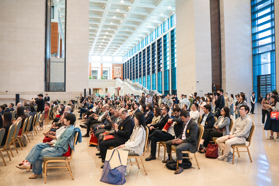 Cerimônia de abertura da exposição O Brasil de Portinari no Museu Nacional da China