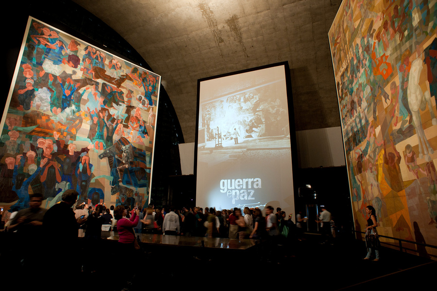 Exposição Guerra e Paz, de Portinari no  Memorial da América Latina