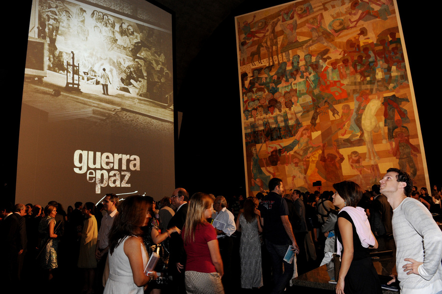 Guerra e Paz, de Portinari