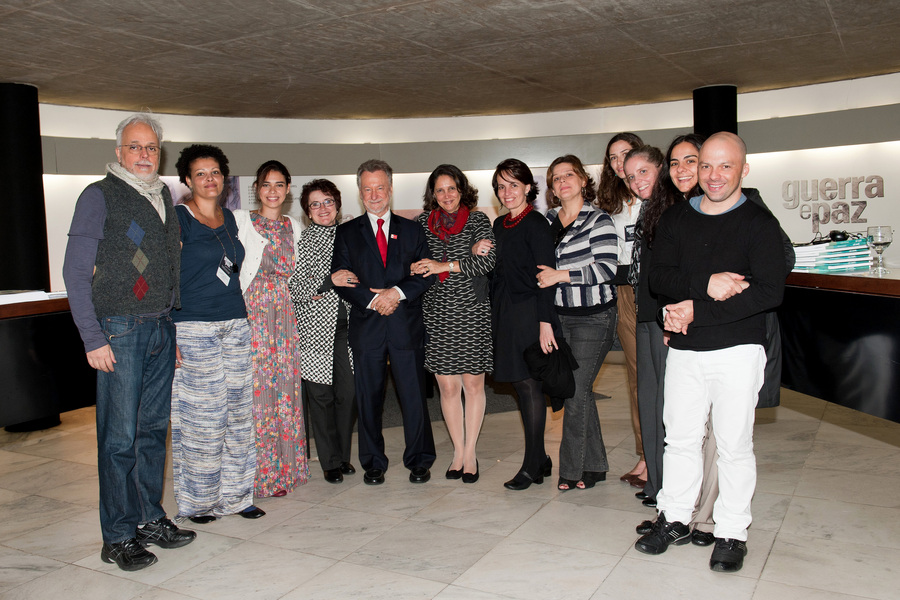 Exposição Guerra e Paz, de Portinari no  Memorial da América Latina