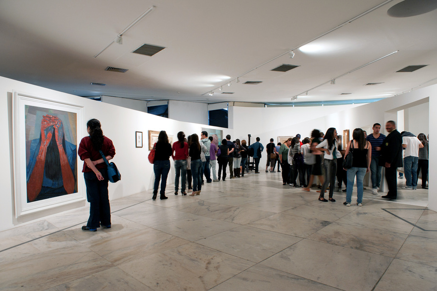 Exposição Guerra e Paz, de Portinari no  Memorial da América Latina