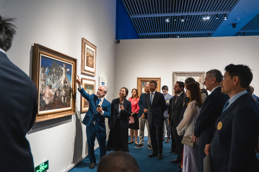 Cerimônia de abertura da exposição O Brasil de Portinari no Museu Nacional da China