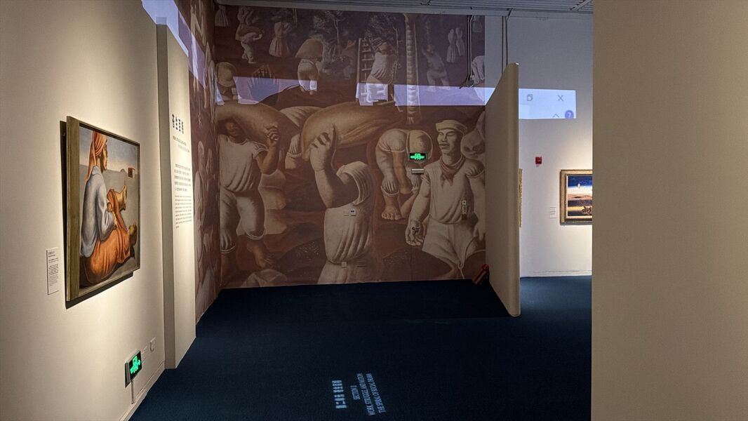 Montagem da Exposição O Brasil de Portinari no Museu Nacional da China