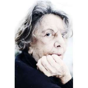 Anna Letycia Quadros