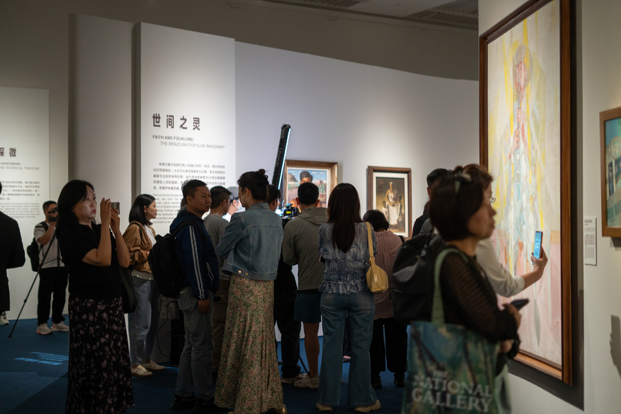 Cerimônia de abertura da exposição O Brasil de Portinari no Museu Nacional da China